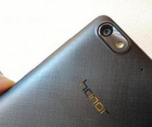 Honor 4C: �����, �������� �������������� �� ������